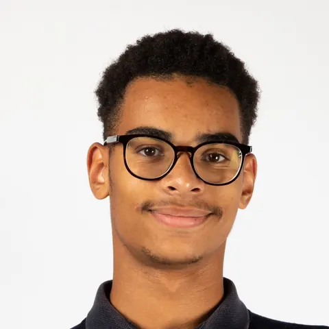 Portrait de Yandy-Alexandre Miemounitou
